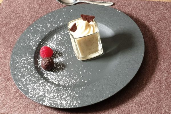 land & lecker Dessert klein